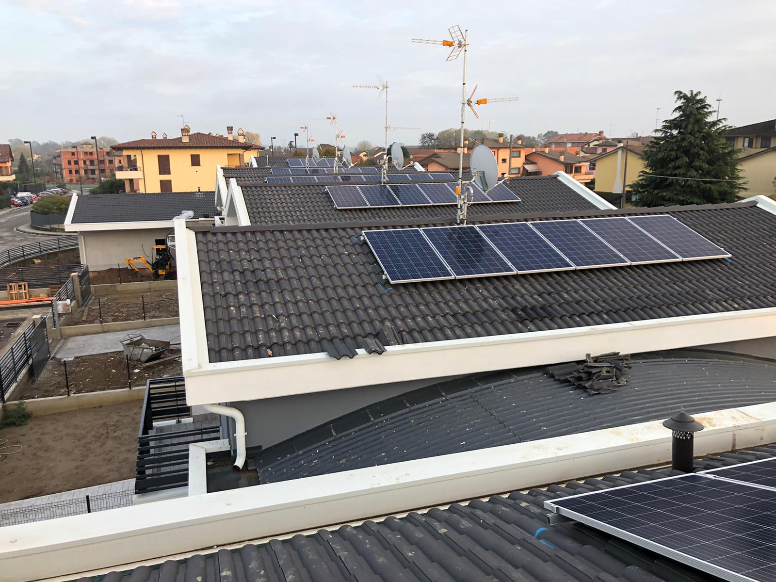 Impinti Fotovoltaici  3 kW e 4,5 kW